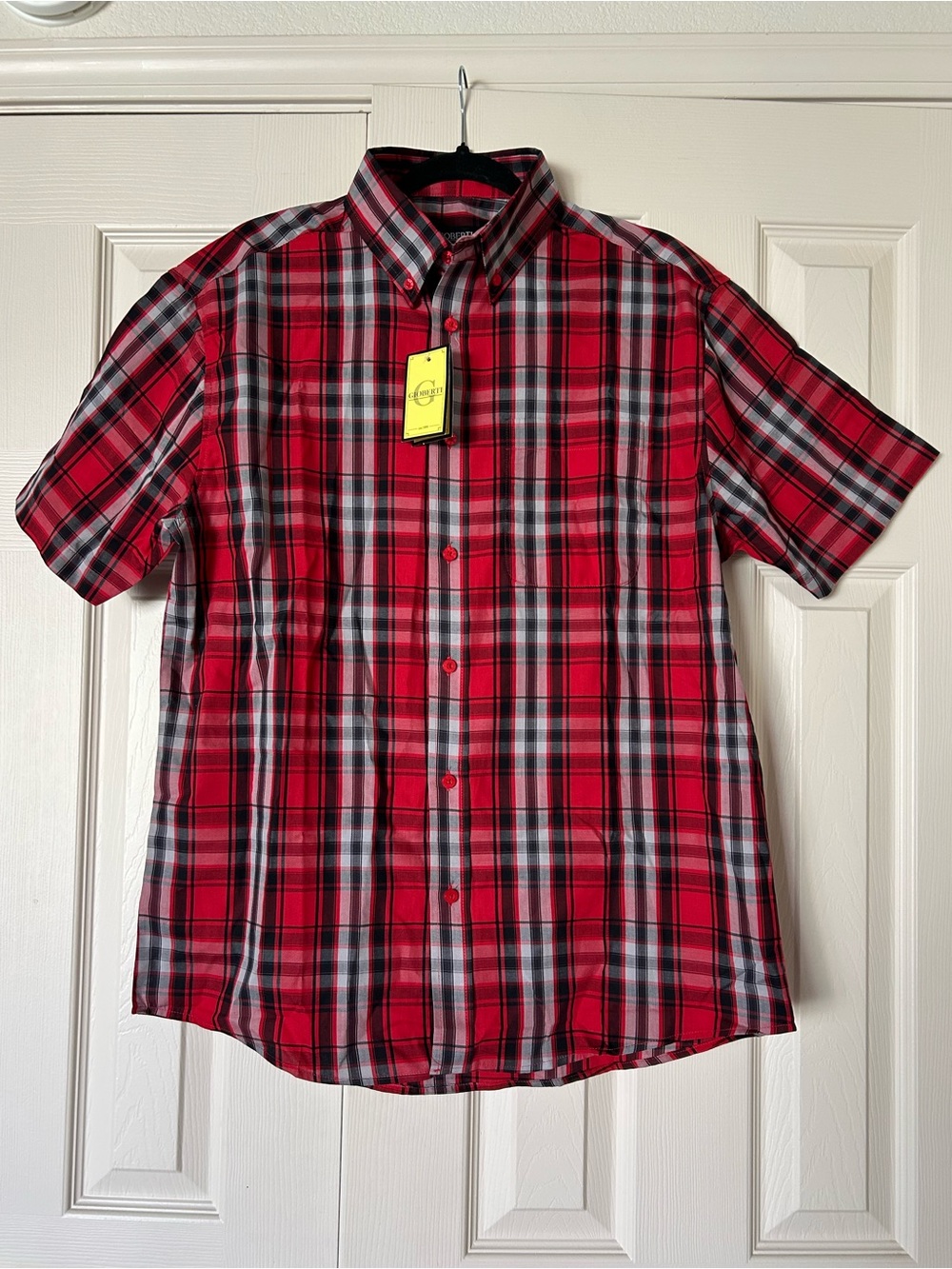 Men's Red Plaid Short-Sleeve Button-Down Shirt - Casual